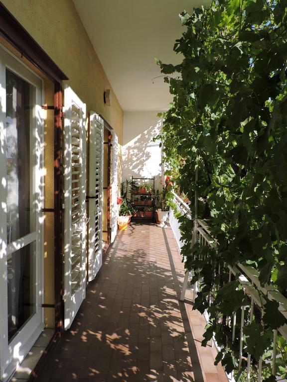 Maja Apartment Makarska Exterior photo